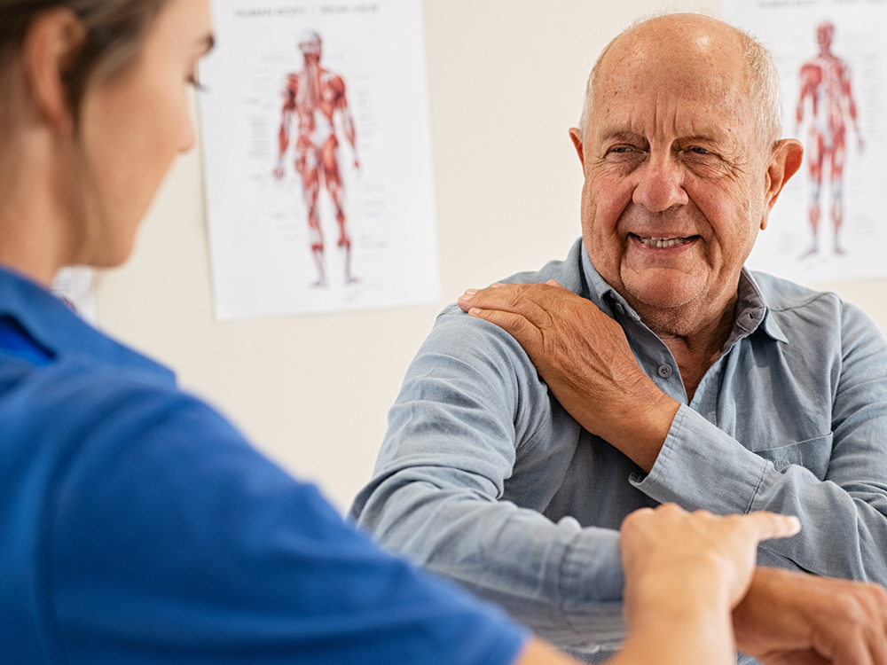 Image of physio helping with shoulder pain